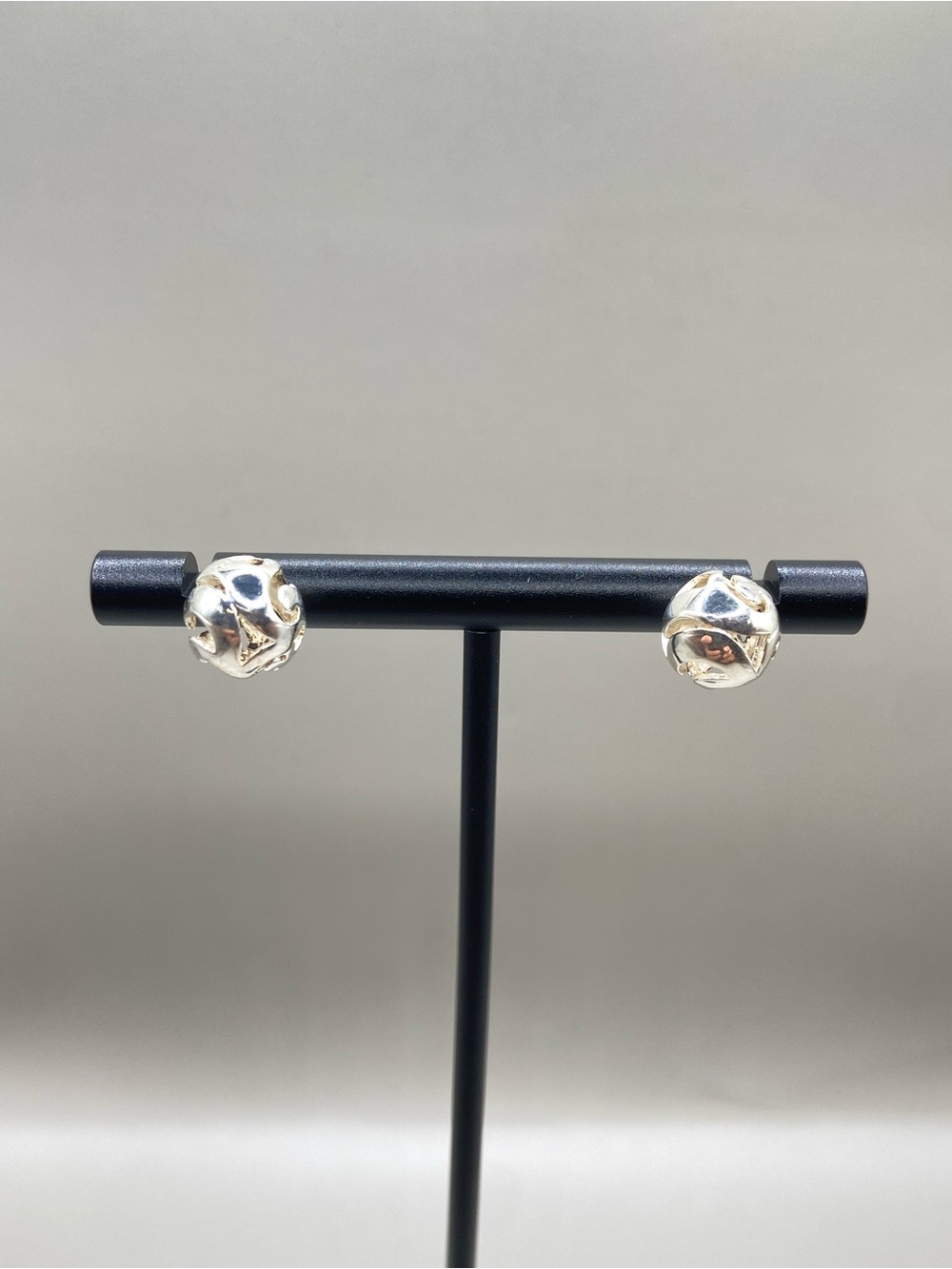 Silver Filigree Ball Post Earrings